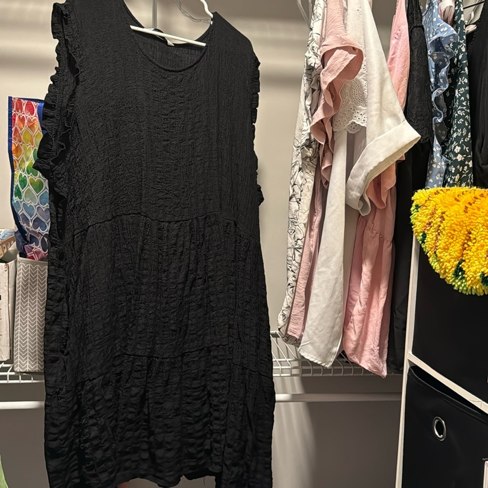 Black short dress